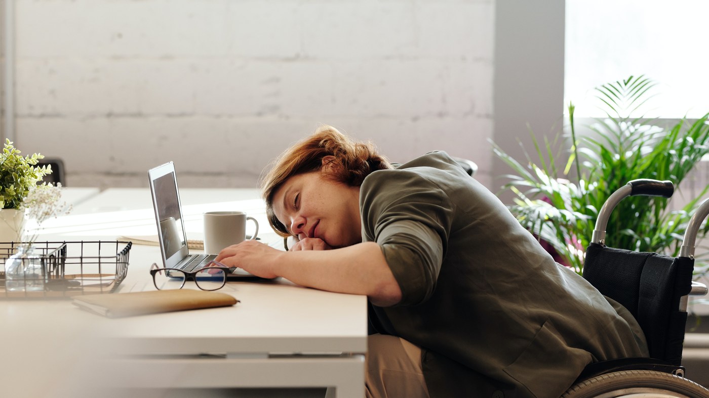 How to Sleep Better? & All your sleep questions answered!